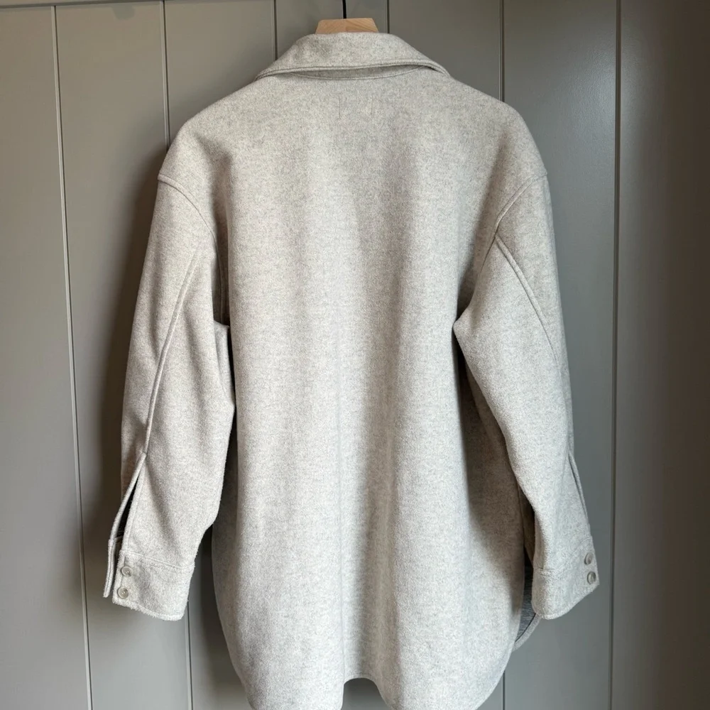 H&M Women’s Jersey Shirt Jacket Shacket in Light Beige Melange Medium
